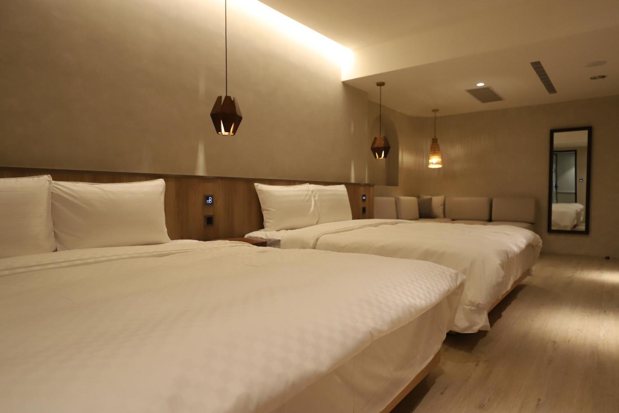 Hotel Initial-Tainan Extérieur photo