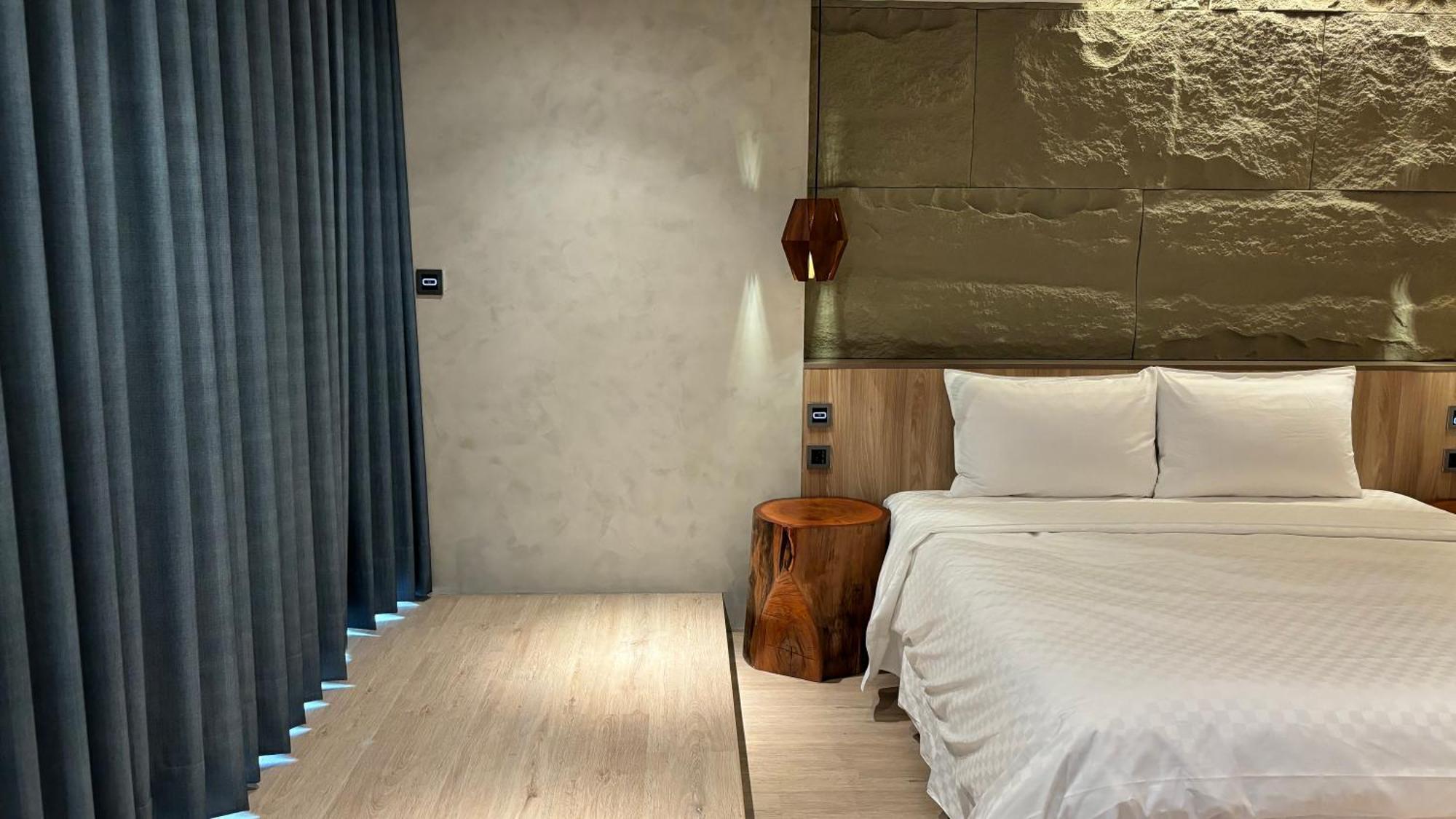 Hotel Initial-Tainan Extérieur photo